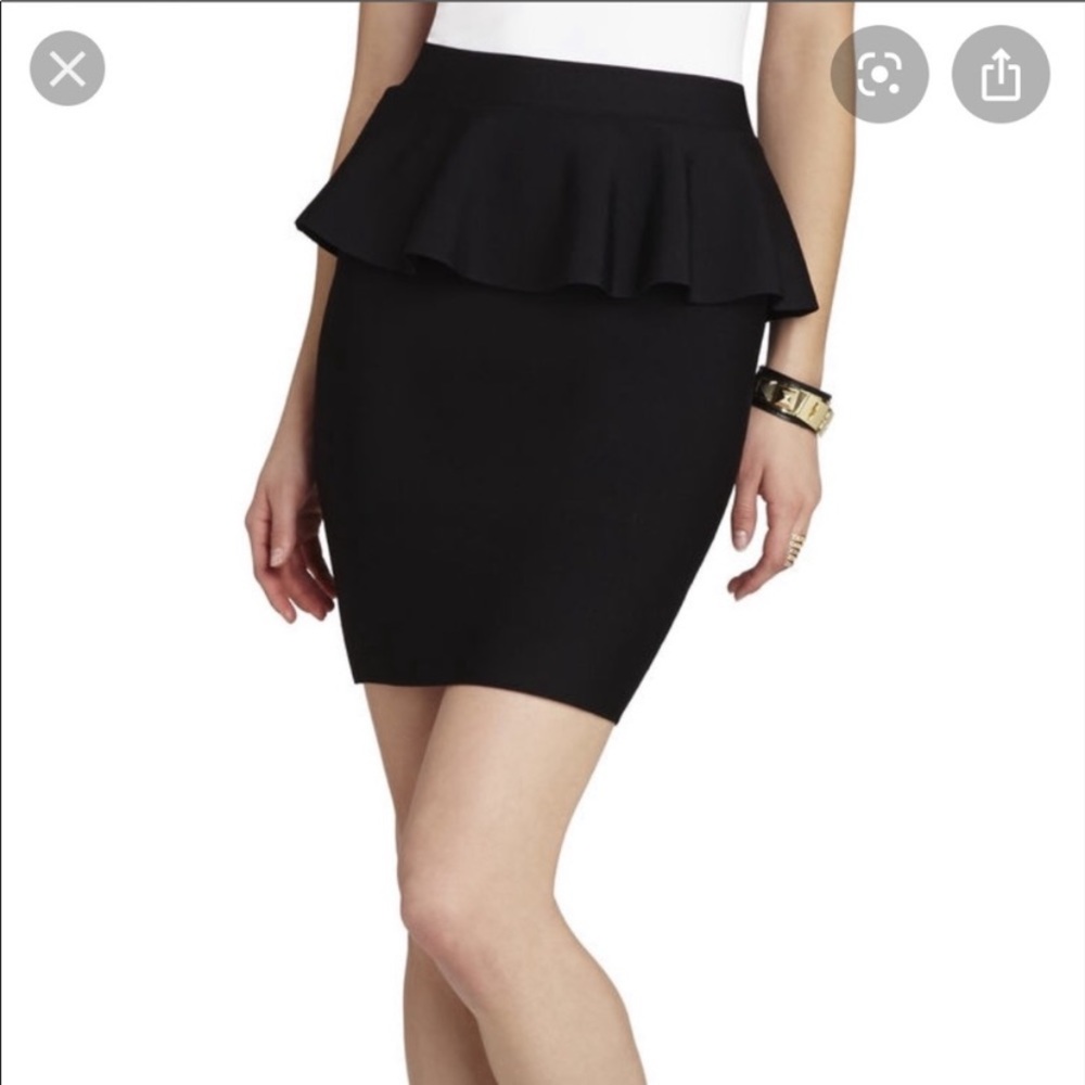 BCBG bandage skirt (EXCELLENT CONDITION)